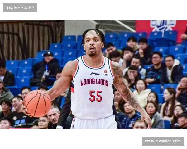 布朗出色发挥助力广厦延续连胜势头展现强大团队实力